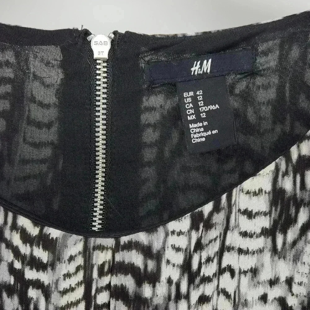 H&M  CASUAL DRESS - Picture 3 of 5